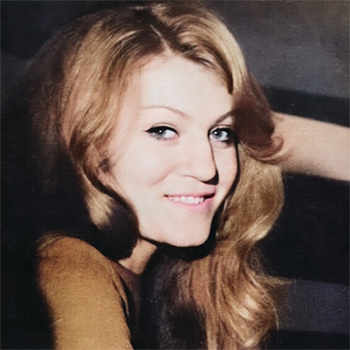 Biography Анна Герман