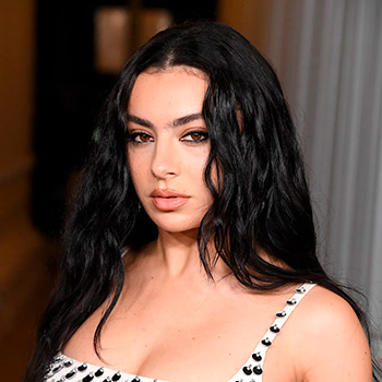 Biography Charli XCX