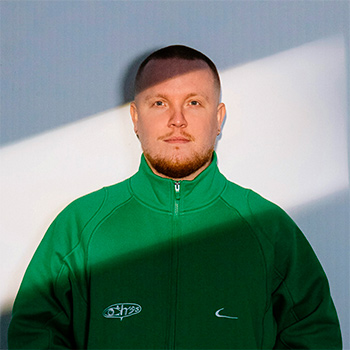 Biography Chris Stussy