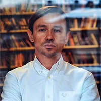 Biography Дельфин