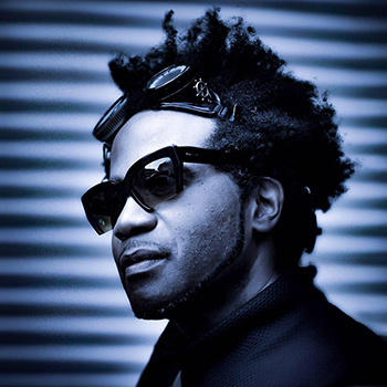 Biography DJ Pierre