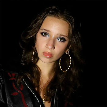 Biography Isabel LaRosa
