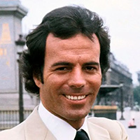 Biography Julio Iglesias