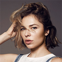 Biography Nina Kraviz