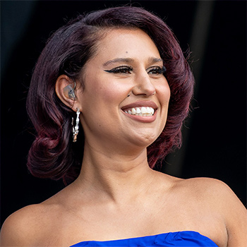 Biography RAYE