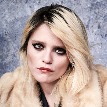 Biography Sky Ferreira