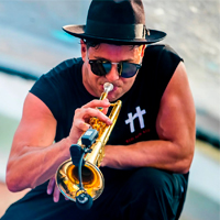 Biography Timmy Trumpet