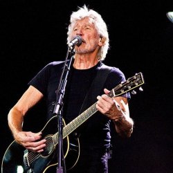 Cover Roger Waters - Amused to Death