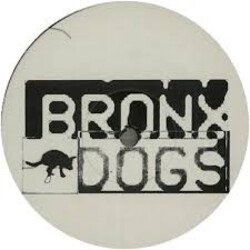 Cover Bronx Dogs - Closin' In