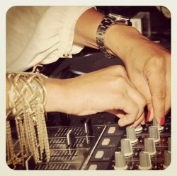 Cover Basil Hardhaus - Make Me Dance (Vocal)