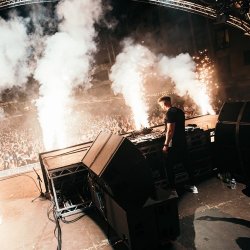 Cover Bryan Kearney vs Luke Terry feat Kerry Leva - Mexarpan Rave