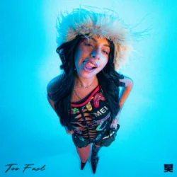 Cover Emily Makis - Too Fast